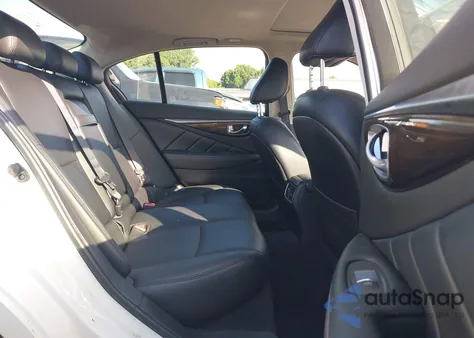 2019 Infiniti Q50 3.0T Luxe z USA, uszkodzony, nr VIN JN1EV7AR3KM553138